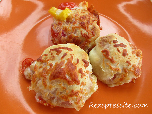 Mozzarella Pizza Bällchen aus der Pfanne – Rezepteseite